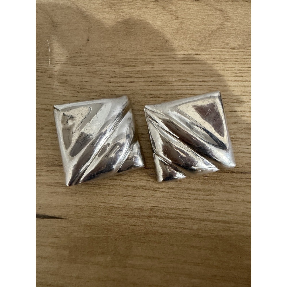 VTG MEXICOโ 925 STERLING SILVER DIAMOND TAXCO BOTTOM HALF RIBBED EARRINGS CLIP